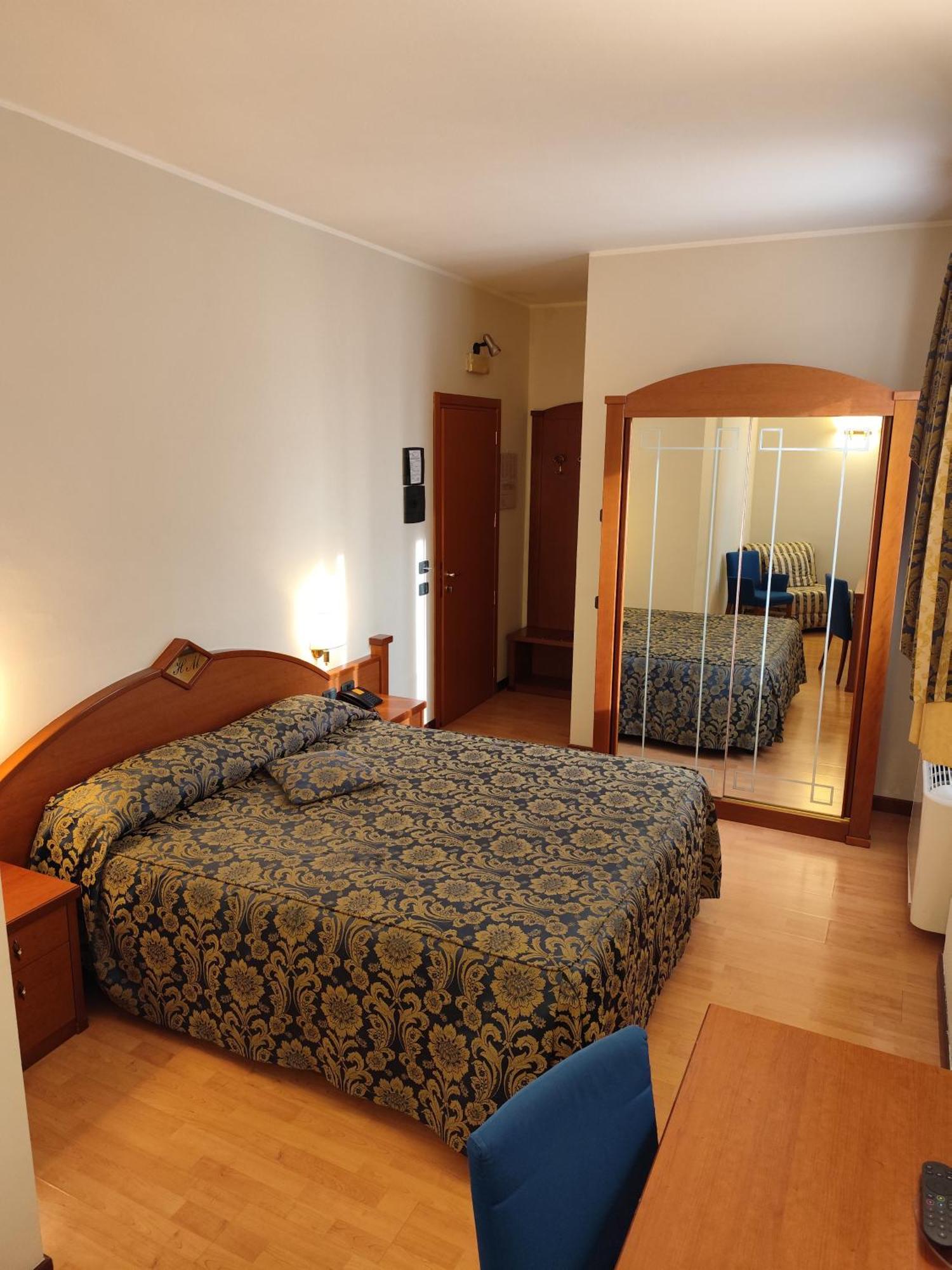 Hotel Majestic San Giuliano Milanese Ngoại thất bức ảnh