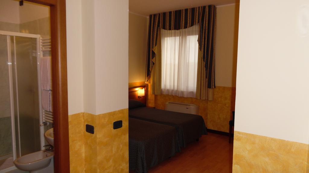 Hotel Majestic San Giuliano Milanese Ngoại thất bức ảnh
