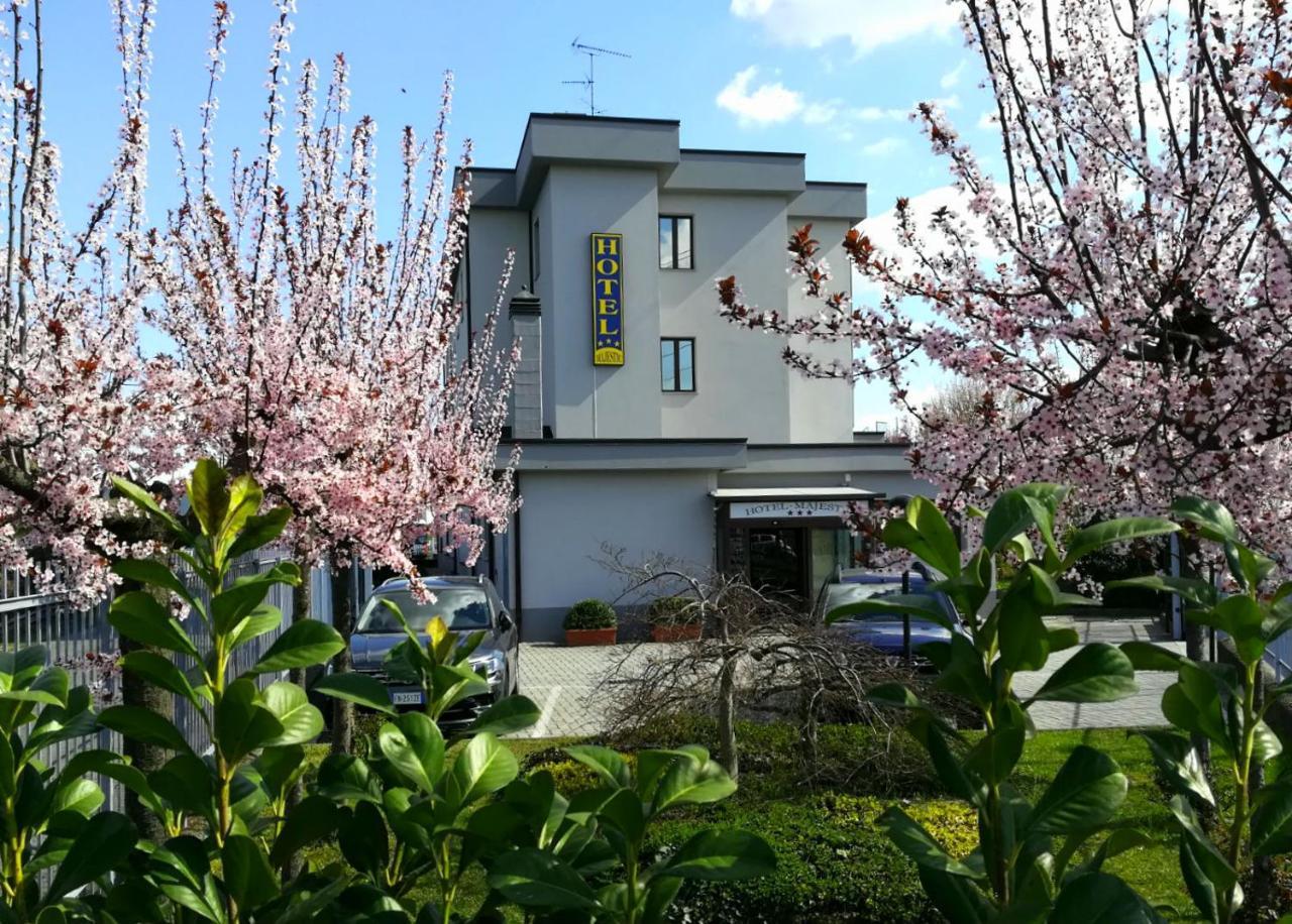 Hotel Majestic San Giuliano Milanese Ngoại thất bức ảnh